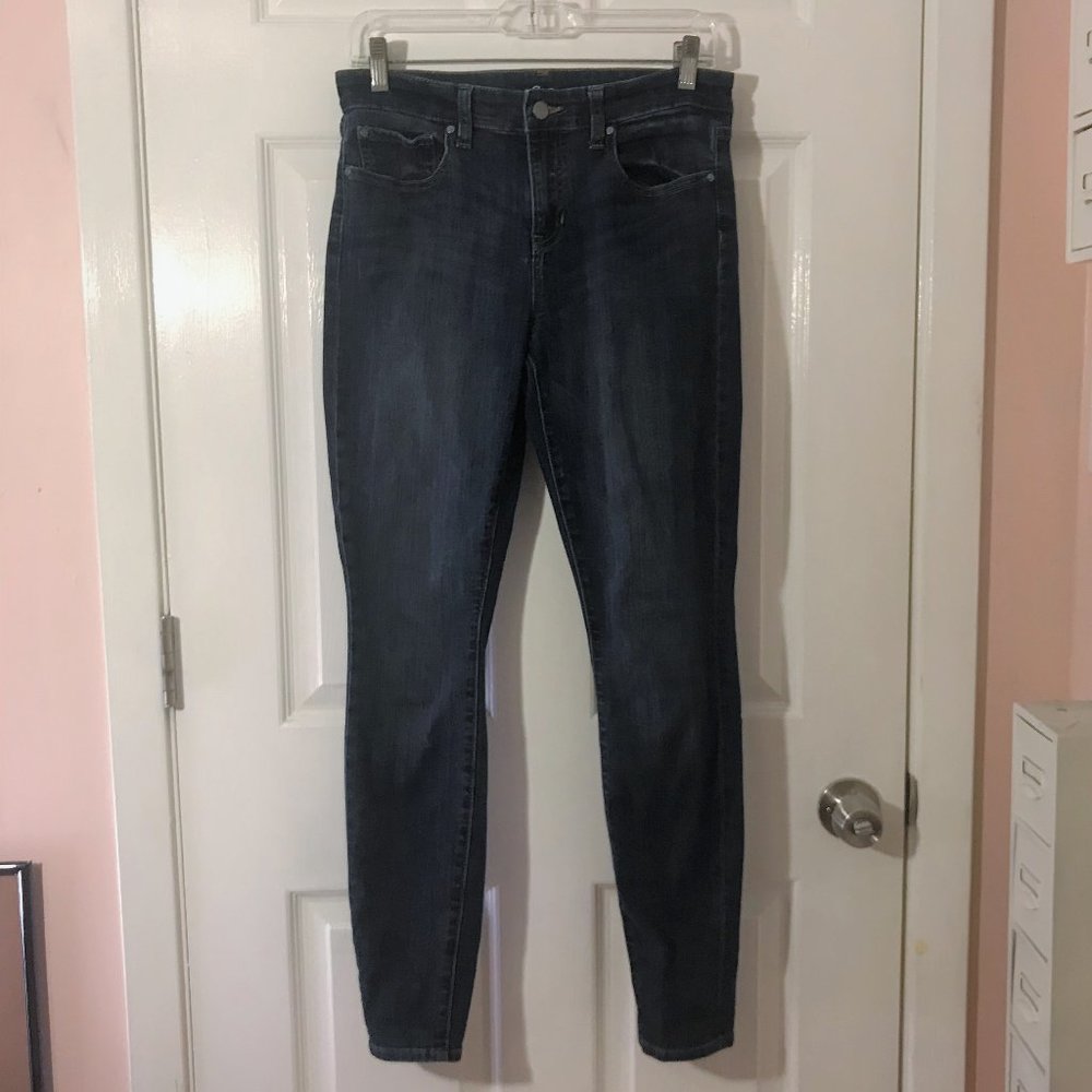 GAP Skinny Jeans